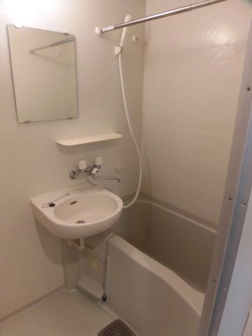バス・シャワールーム　※別室参考写真