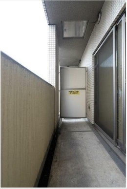 バルコニー　バルコニー