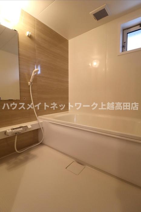 バス・シャワールーム　浴室