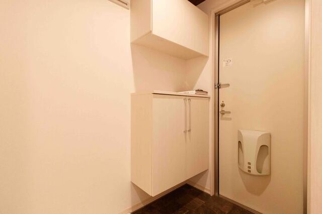 玄関　２０２・玄関