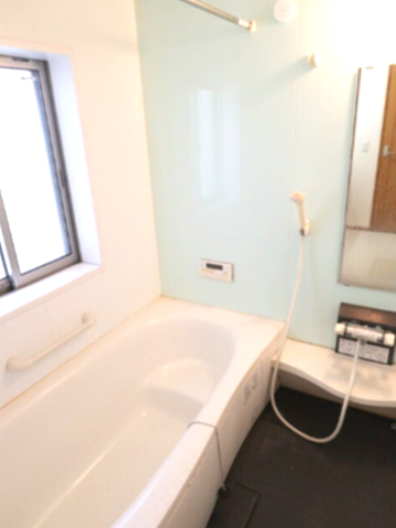 バス・シャワールーム　日々の暮らしに欠かせないお風呂です