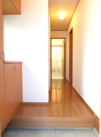 玄関　シンプルで使いやすい玄関です