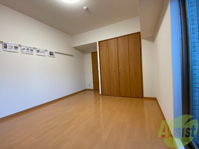 居室・リビング　お部屋を別の角度から撮るとこのようになっています。