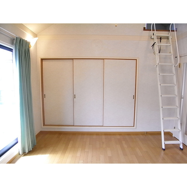 居室・リビング　リビング