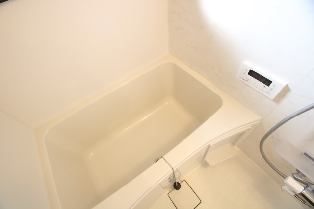 バス・シャワールーム　※別室の参考写真の為、現況優先です。