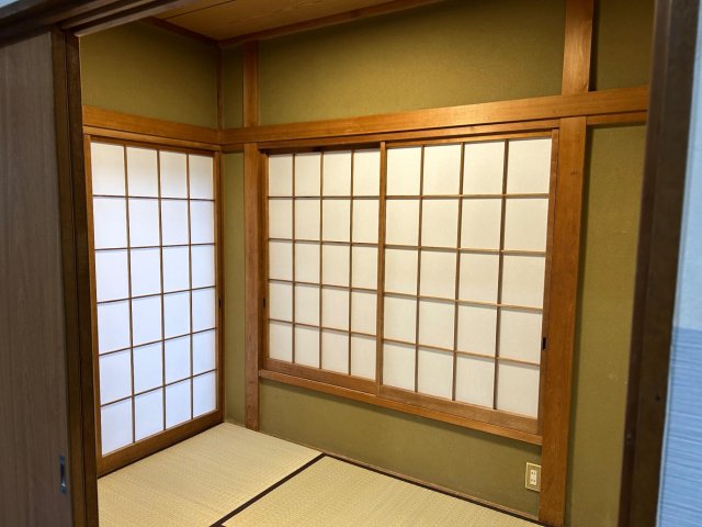 その他設備　リビングと続き間に和室！お子様のくつろぎスペースにも！