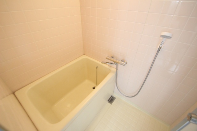 バス・シャワールーム　別室の参考写真です。※現況優先