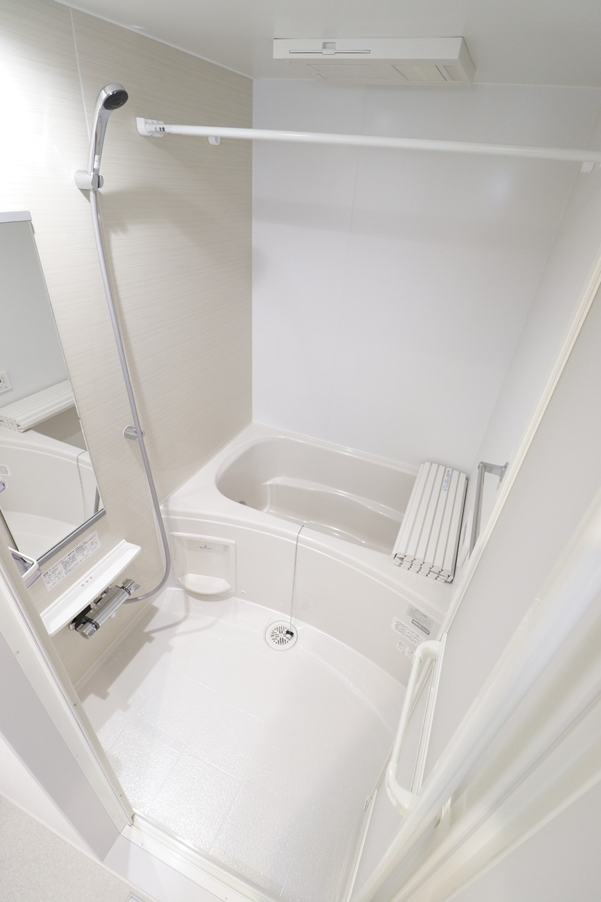 バス・シャワールーム　※同ハウスメーカー施工商品です。