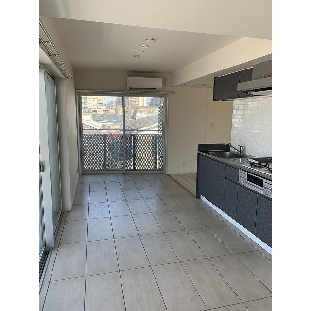 居室・リビング　バルコニー