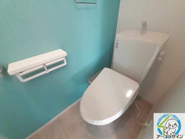 トイレ　パース写真