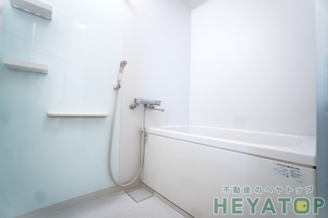 バス・シャワールーム　浴室