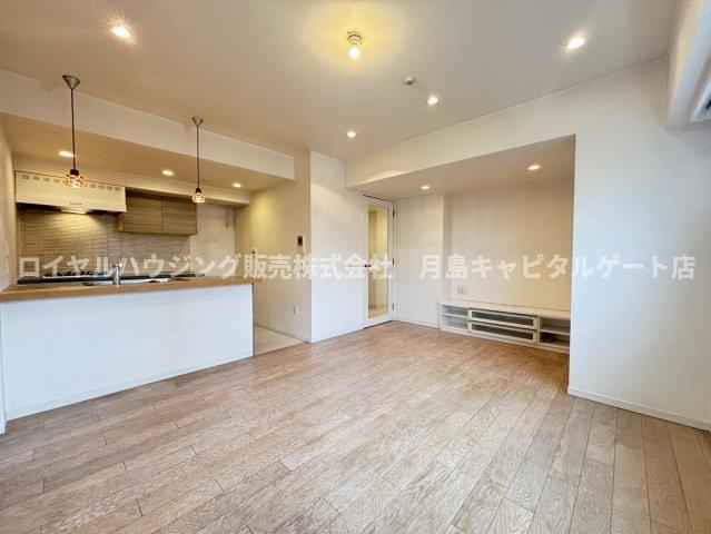 居室・リビング　※別部屋参照写真