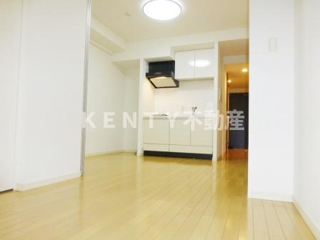 居室・リビング　ゆったり過ごせる居間です