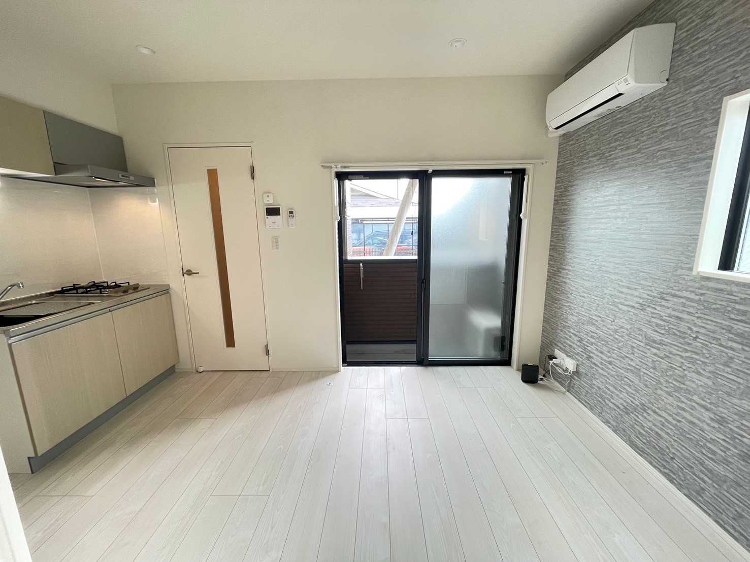 居室・リビング　※モデル写真となります。