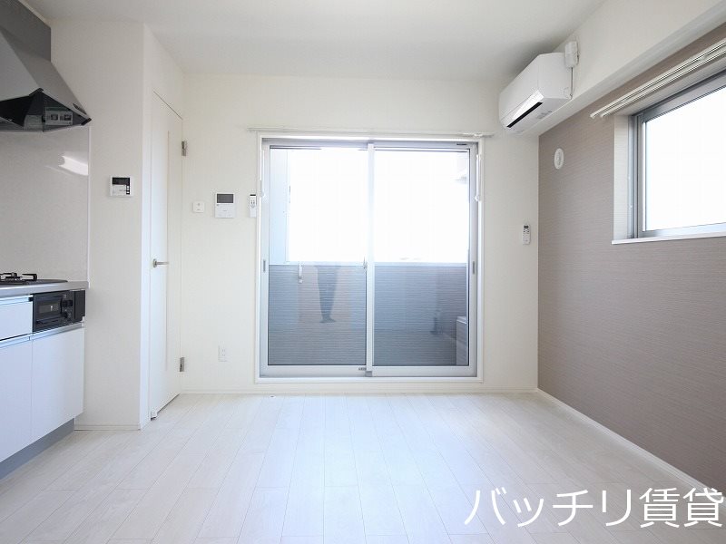 バルコニー　画像は同シリーズタイプの為、参考写真になります。