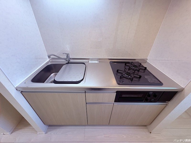 キッチン　※同型タイプの為、現状を優先いたします