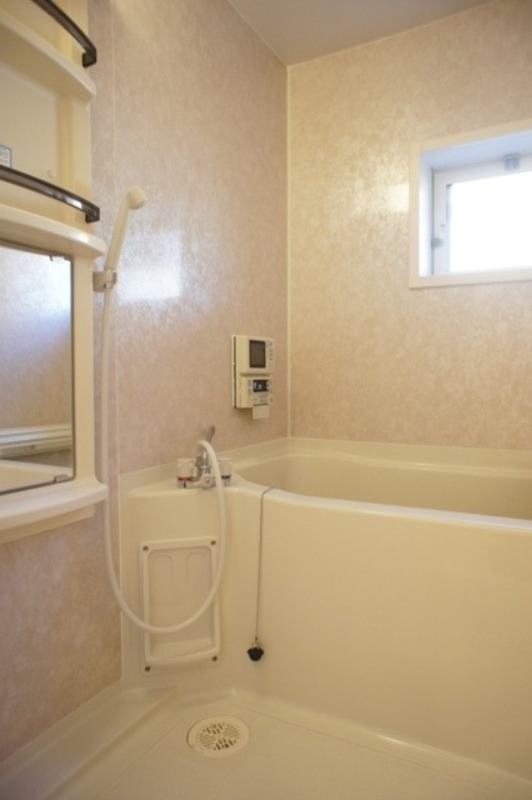 バス・シャワールーム　図面と現状に相違がある場合には現状を優先