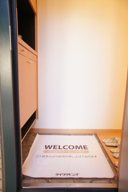 玄関　図面と現状に相違がある場合には現状を優先