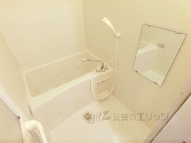 バス・シャワールーム　風呂