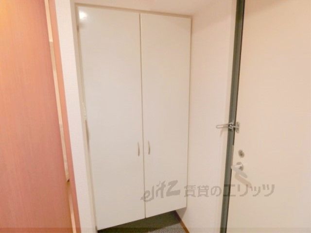 その他設備　下駄箱