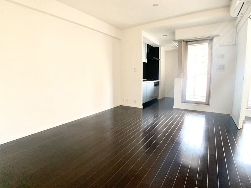 居室・リビング　居間です