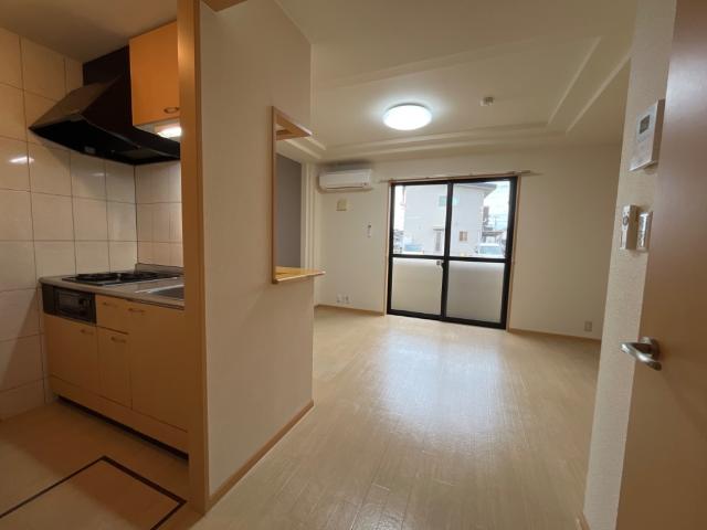 居室・リビング　リビング