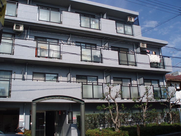 建物外観　南向き