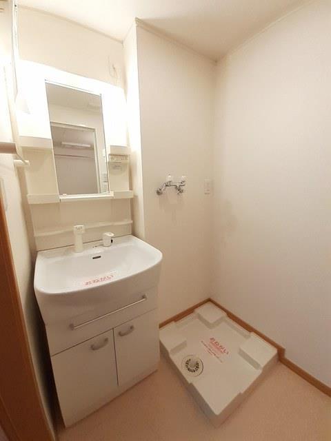 洗面設備　洗面室