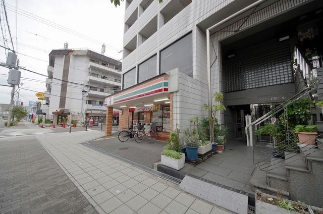 コンビニ　セブンイレブン大阪内代町2丁目店（コンビニ）まで536m