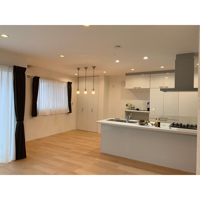 居室・リビング　リビング