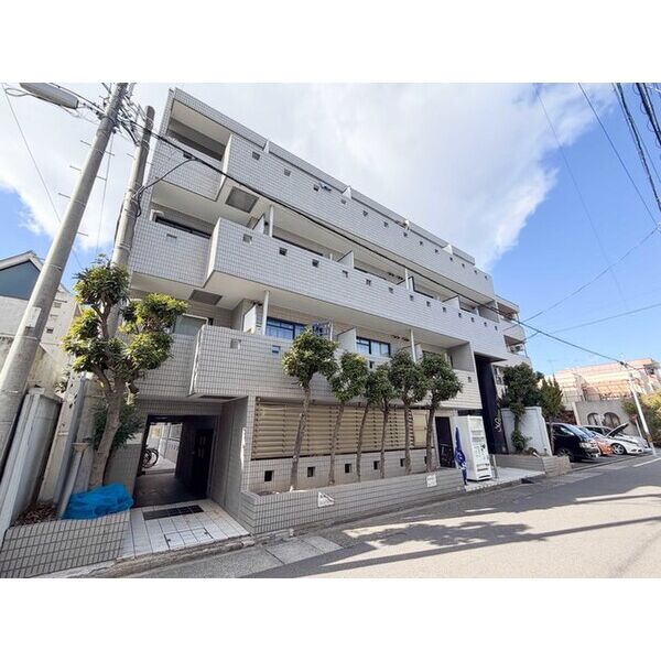 建物外観　通路