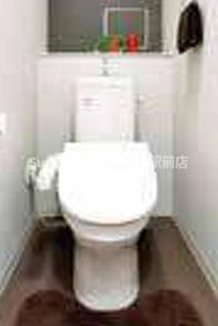 トイレ　ゆったりとした空間のトイレです