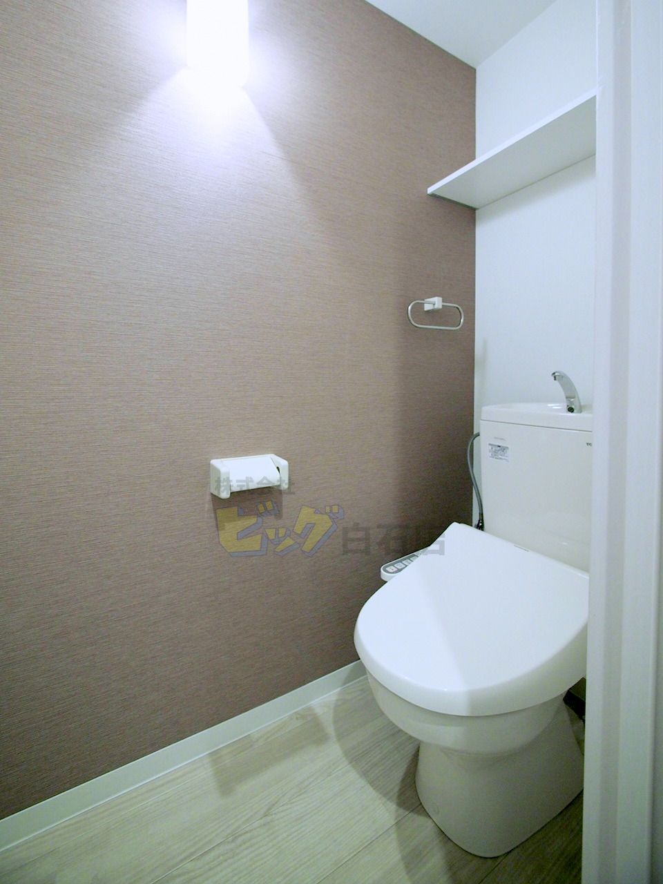 トイレ　ウォシュレット付きのトイレです♪