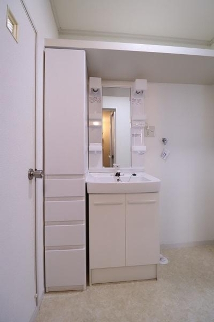 洗面設備　別部屋のお写真です