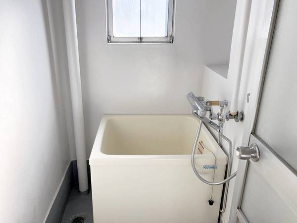 バス・シャワールーム　ビレッジハウスの同一物件・同一タイプの間取りの写真です