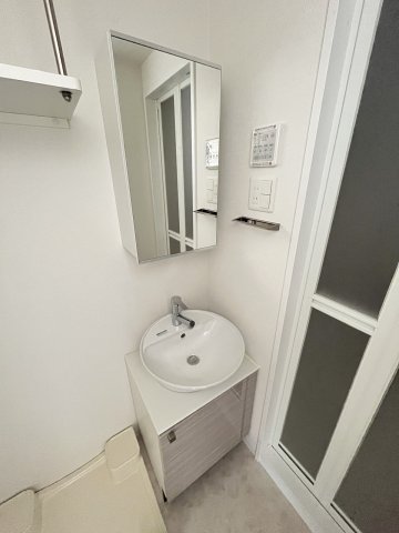 洗面設備　参考写真