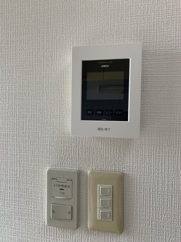 セキュリティ　TVモニター付きインターホン