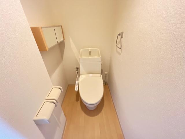 トイレ　シャワー付トイレ