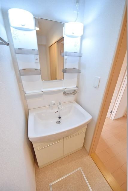 洗面設備　シャンプードレッサー