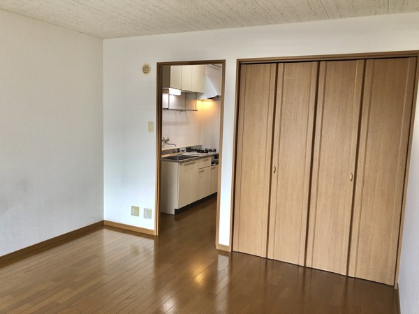 居室・リビング　９．５帖