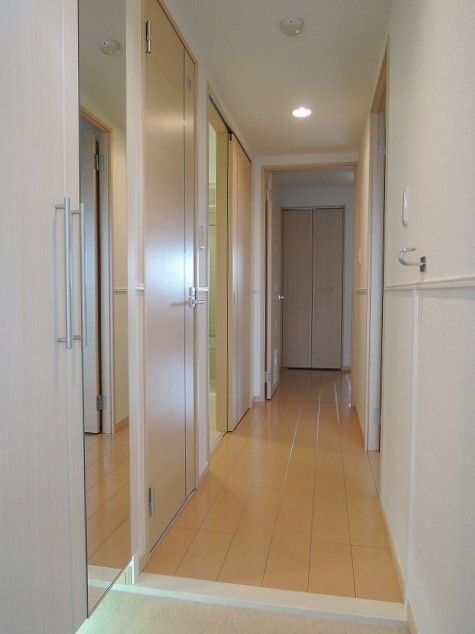 玄関　ゆったりとした玄関です