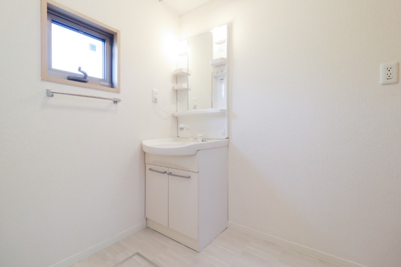 洗面設備　図面と現状が相違がある場合には現状を優先