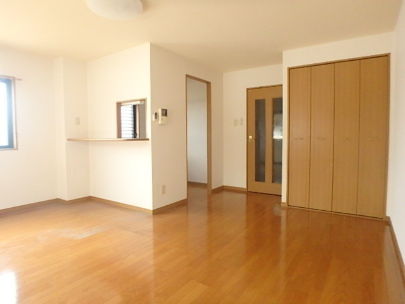 居室・リビング　図面と現状に相違がある場合には現状を優先