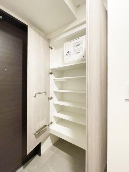 玄関　別号室の参考写真