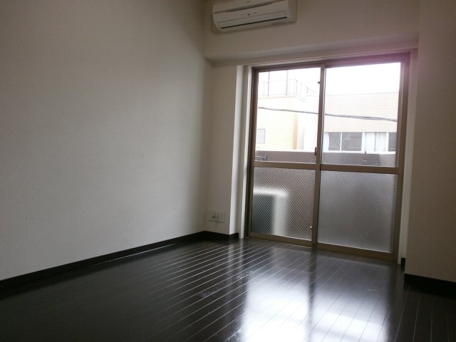 その他部屋・スペース　フローリングのお部屋です。