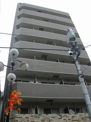 建物外観　外観は落ち着いています