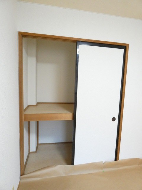 収納　写真は310号室。
