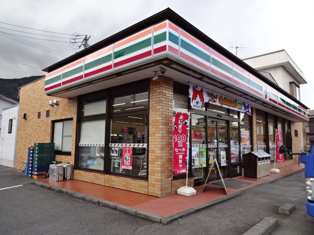 コンビニ　セブンイレブン 上山田店（コンビニ）まで1670m