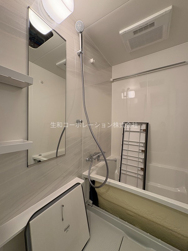 バス・シャワールーム