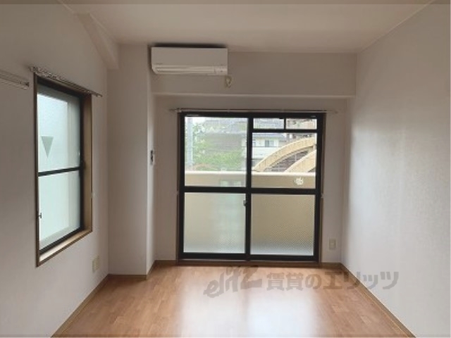 居室・リビング　洋室